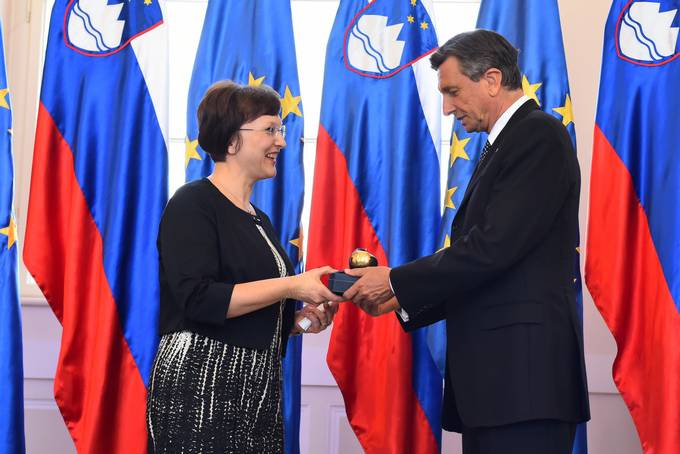 mag. Alenka Krapež, prejemnica "Jabolka navdiha"